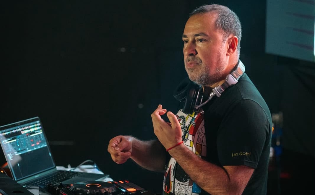 Dj “Chico Pérez” llega a Valdivia con “La Fiesta 80’s 90’s de Chile”