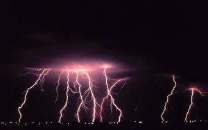 Advierten tormentas eléctricas y granizos en sectores de Los Ríos