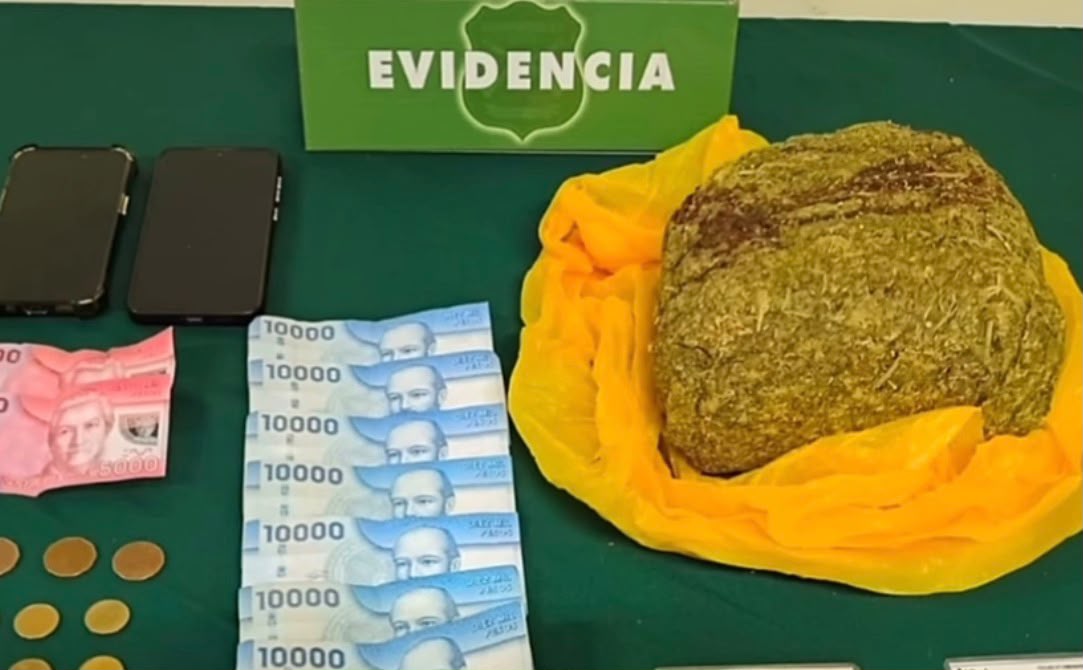 Cuatro detenidos tras hallazgo de más de un kilo de marihuana en vehículo en Valdivia