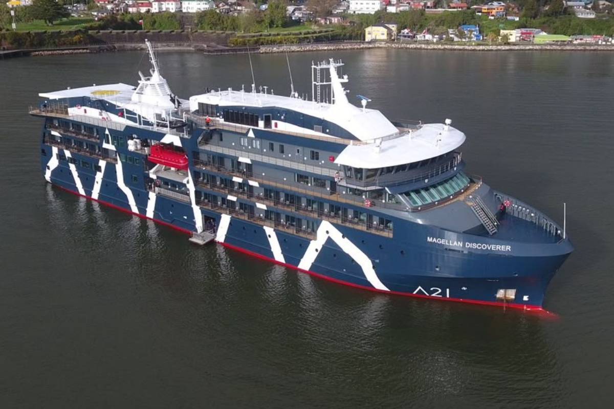 El primer crucero híbrido-eléctrico de América construido en Valdivia parte este lunes a Magallanes